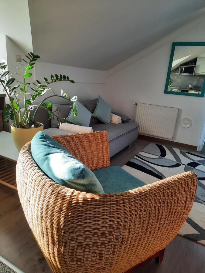 Kamilla Apartman Villapark บุค ภายนอก รูปภาพ