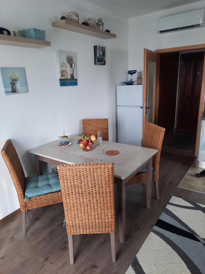 Kamilla Apartman Villapark บุค ภายนอก รูปภาพ