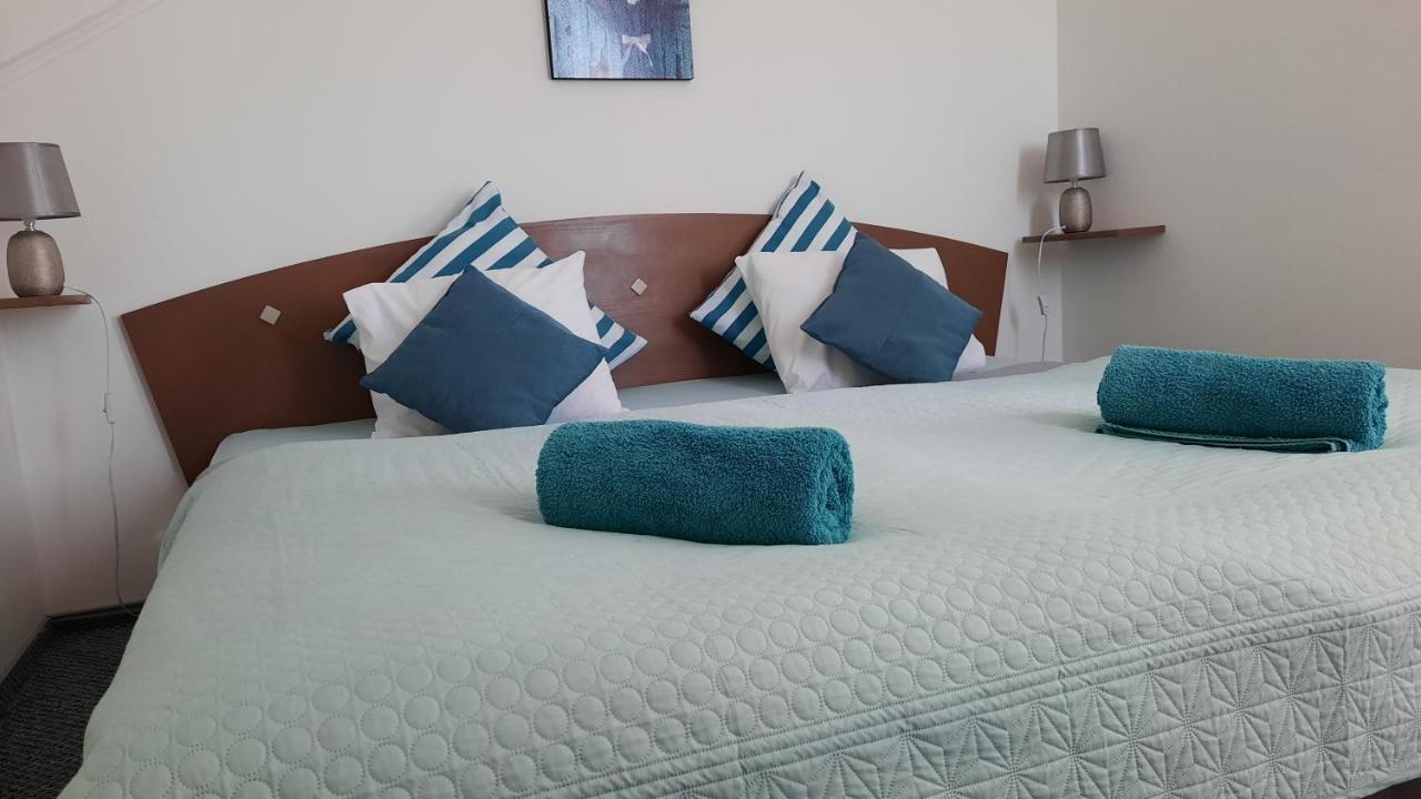 Kamilla Apartman Villapark บุค ภายนอก รูปภาพ